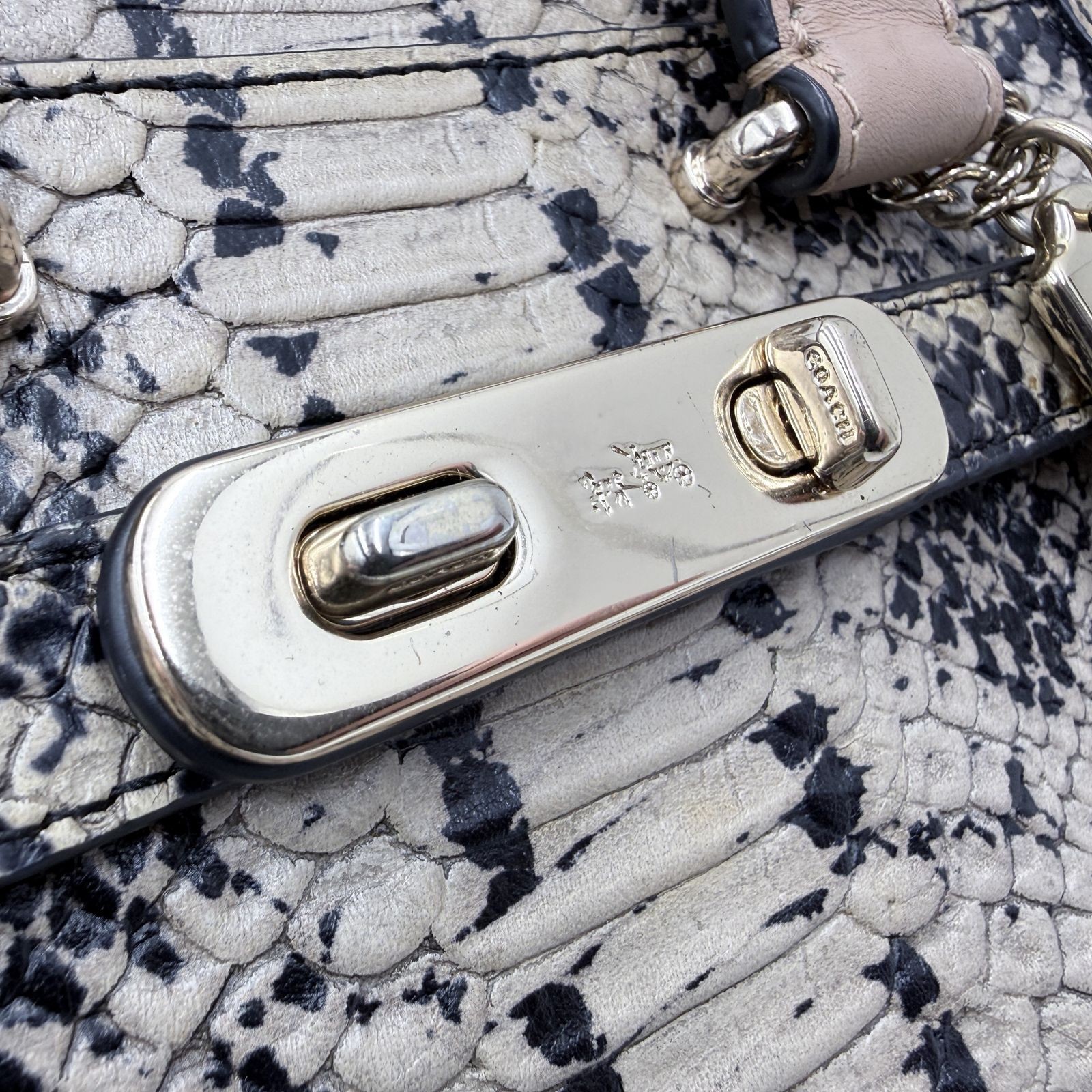 COACH Python Pattern Leather 2WAY Handbag Beige W… - image 4