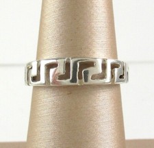 .925 Sterling Silver Greek Key Ring Band Open Work Negative Space sz 5.75