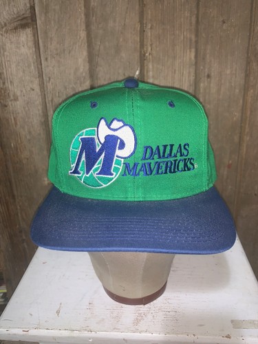 VINTAGE Rare 90s Dallas Mavericks NBA 