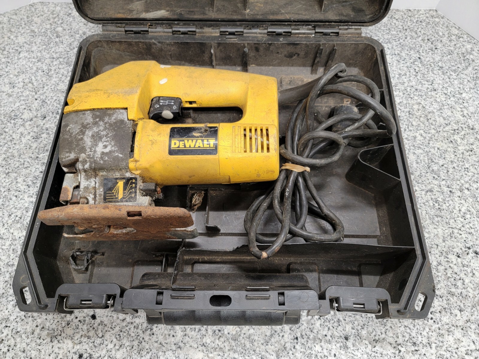 Dewalt Tools, DW318 Variable Speed Orbital Jig Saw Corded w Hard Case a