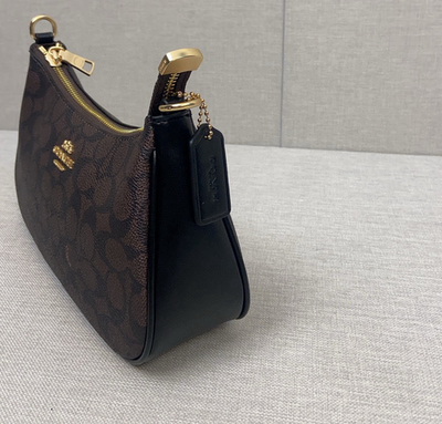 COACH CV933 Teri Shoulder Bag In Signature Canvas Walnut/Black | eBay