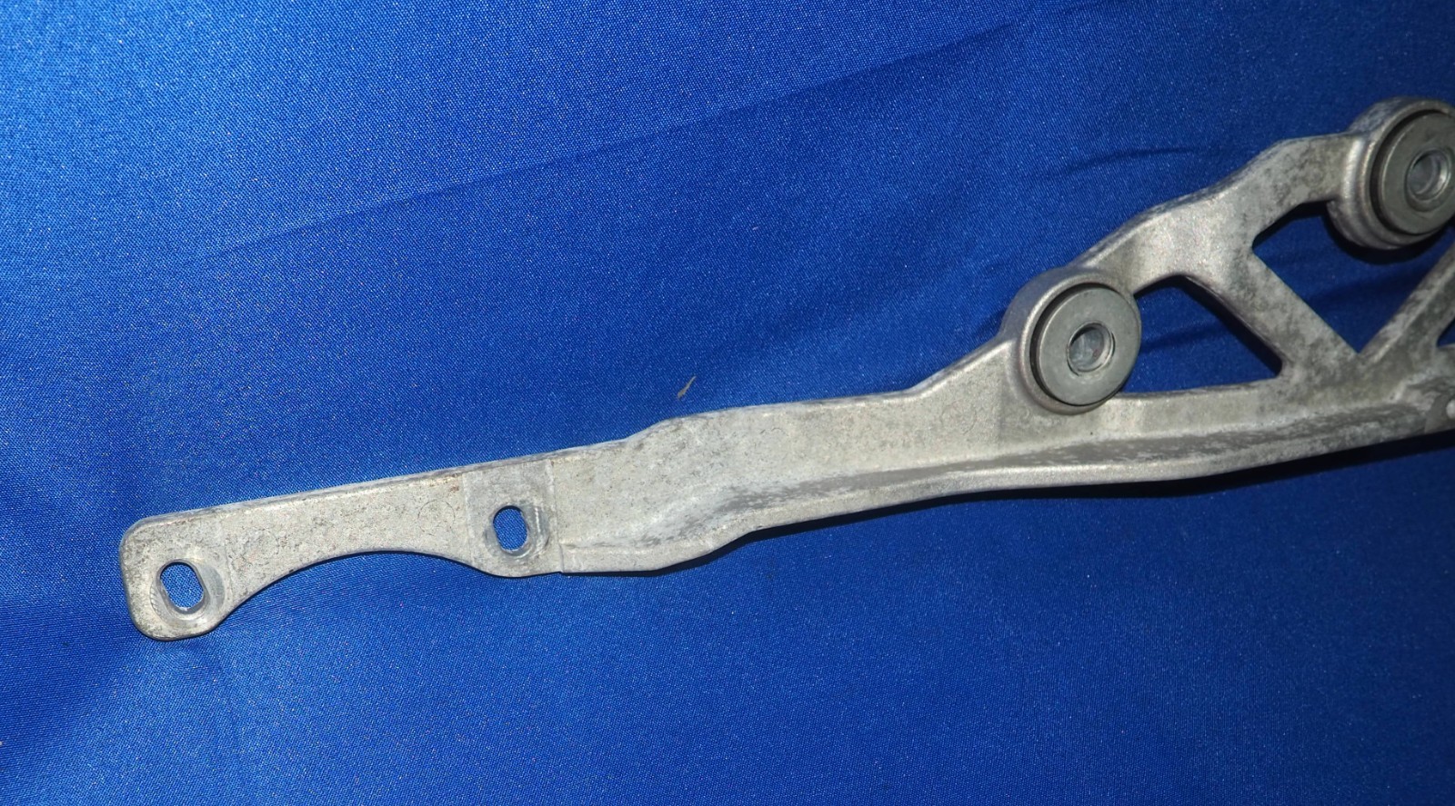 2022-2026 Maserati MC20 MCPura 3.0L V6 Exhaust Bracket Holder OEM W/Warranty