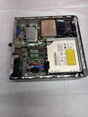 HP Compaq DC7900 Ultra-slim Desktop KP722AV NO HDD, AC Adapter, OS *for parts