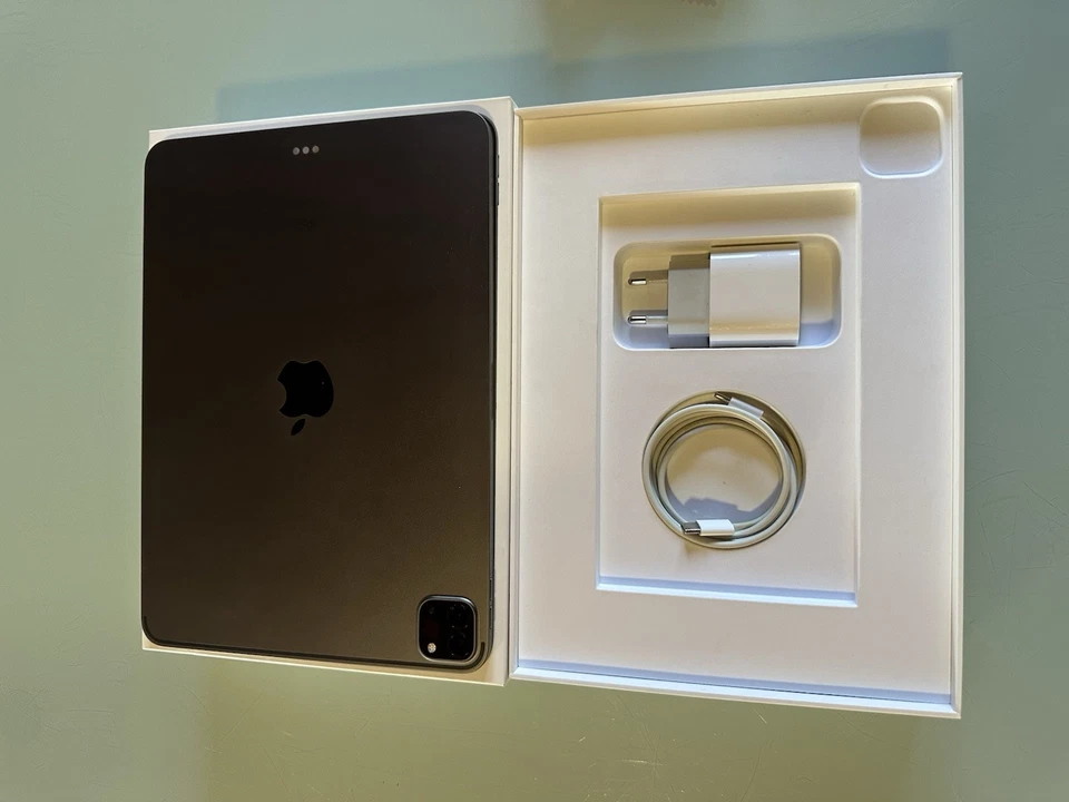 Apple iPad Pro 11-inch (3rd generation) · 128GB · Wi-Fi, foto 3 di 4