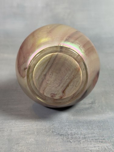 6.25” antique Kralik Austrian pink marbled iridescent glass vase - Picture 9 of 11