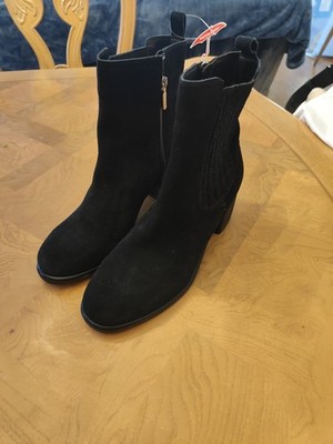Blondo Robynn Waterproof Ankle Boot Black size  10 NEW 