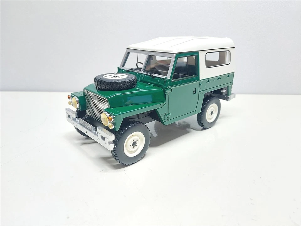 Land Rover Lightweight III Serie Verde del 1973 - 1/18 Bos-Models Limited 300 pc - Immagine 3 di 4