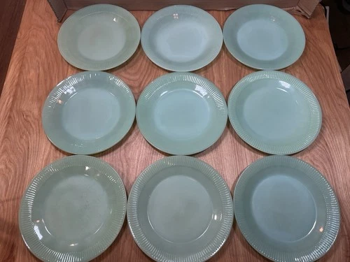 Lot of 9 Jadeite Fire King Jane Ray 9 Inch Dinner Plates 1 Plate Unmarked
