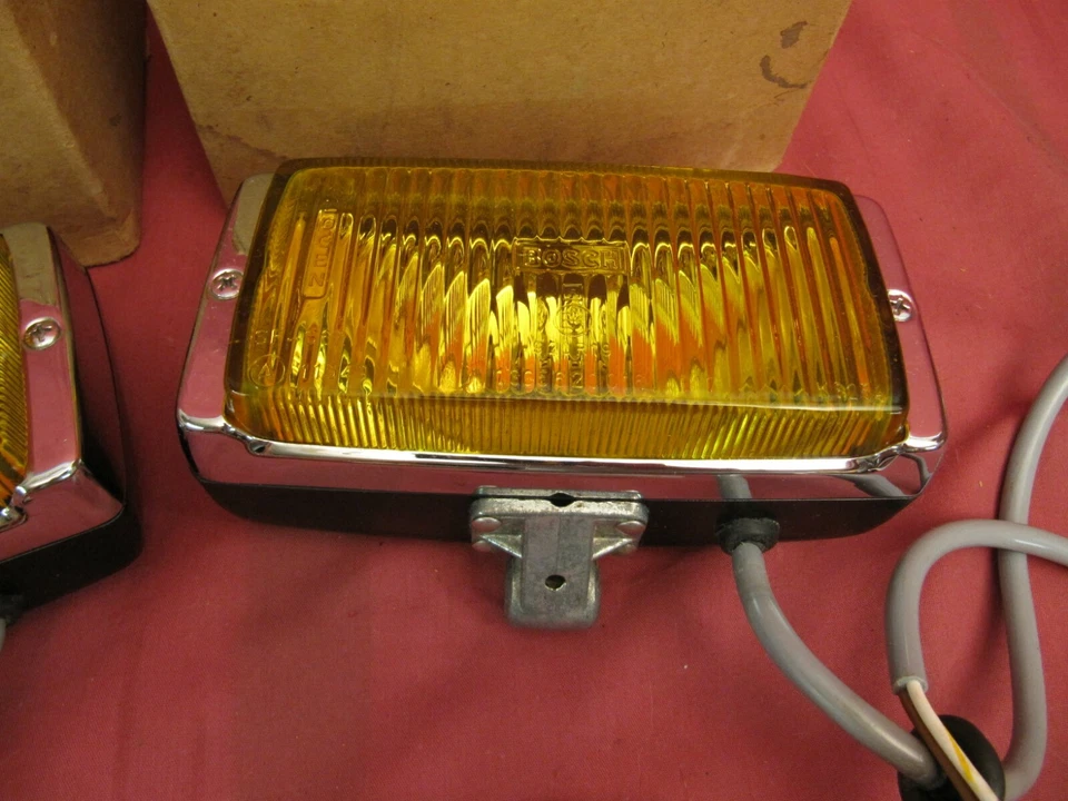 Luces de conducción antiniebla NOS Porsche 914 Bosch 1974-1976 Foto 2 de 4