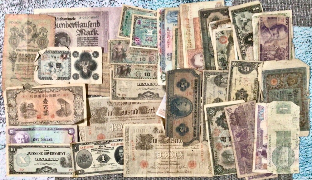 WORLD PAPER MONEY- LOT OF 42 BANKNOTES WITH ISSUES!