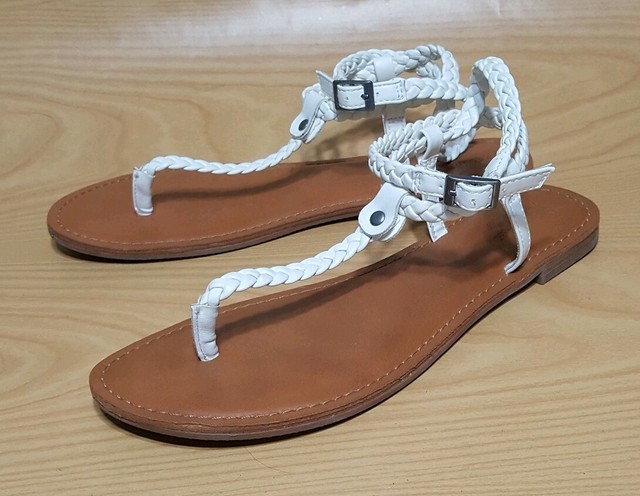 Universal Thread Thong Sandals Shoes Womenâs Size 7.5 | eBay