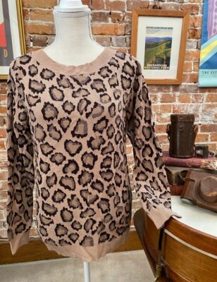 Rachel Hollis Ltd. Brown Leopard Pull-Over Sweater New Chic Boutique