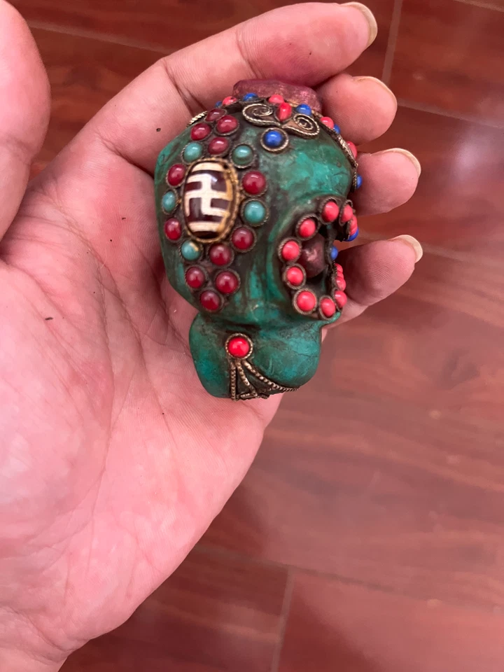 China Tíbet Nepal Turquesa Incrustación Piedras Preciosas Budismo Calavera Skeliton Dakani Estatua Foto 4 de 4