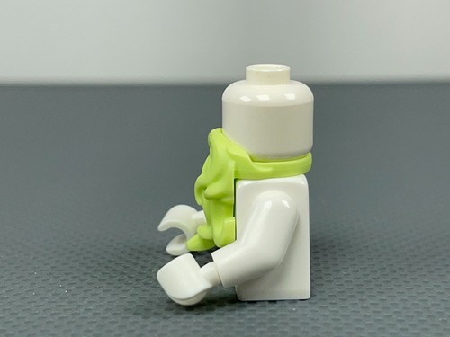 LEGO Minifigure Beard Yellowish Green Long Wavy 53821 Hidden Side 70423 70424 - Picture 6 of 9