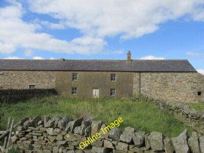 Photo 6x4 House sandwiched between barns at North doubledyke. Halton Lea  c2014