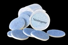 Neutrogena Microdermabrasion Facial System Refill Rejuvenating 6 Puffs NEW