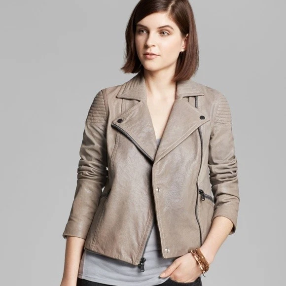 Chaqueta de motociclista Marc By Marc Jacobs para mujer Karlie Crop de cuero de cordero topo S Foto 3 de 4