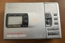 Sony MZ  R30 Portable Minidisc Recorder MD Walkman Silver With Battery