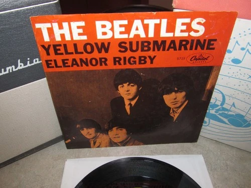 The BEATLES Yellow Submarine/Eleanor Rigby Capitol 5715 45RPM Picture Sleeve