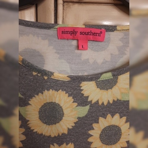 Simply Southern BE KIND Sonnenblumenbluse Large - Bild 4 von 5