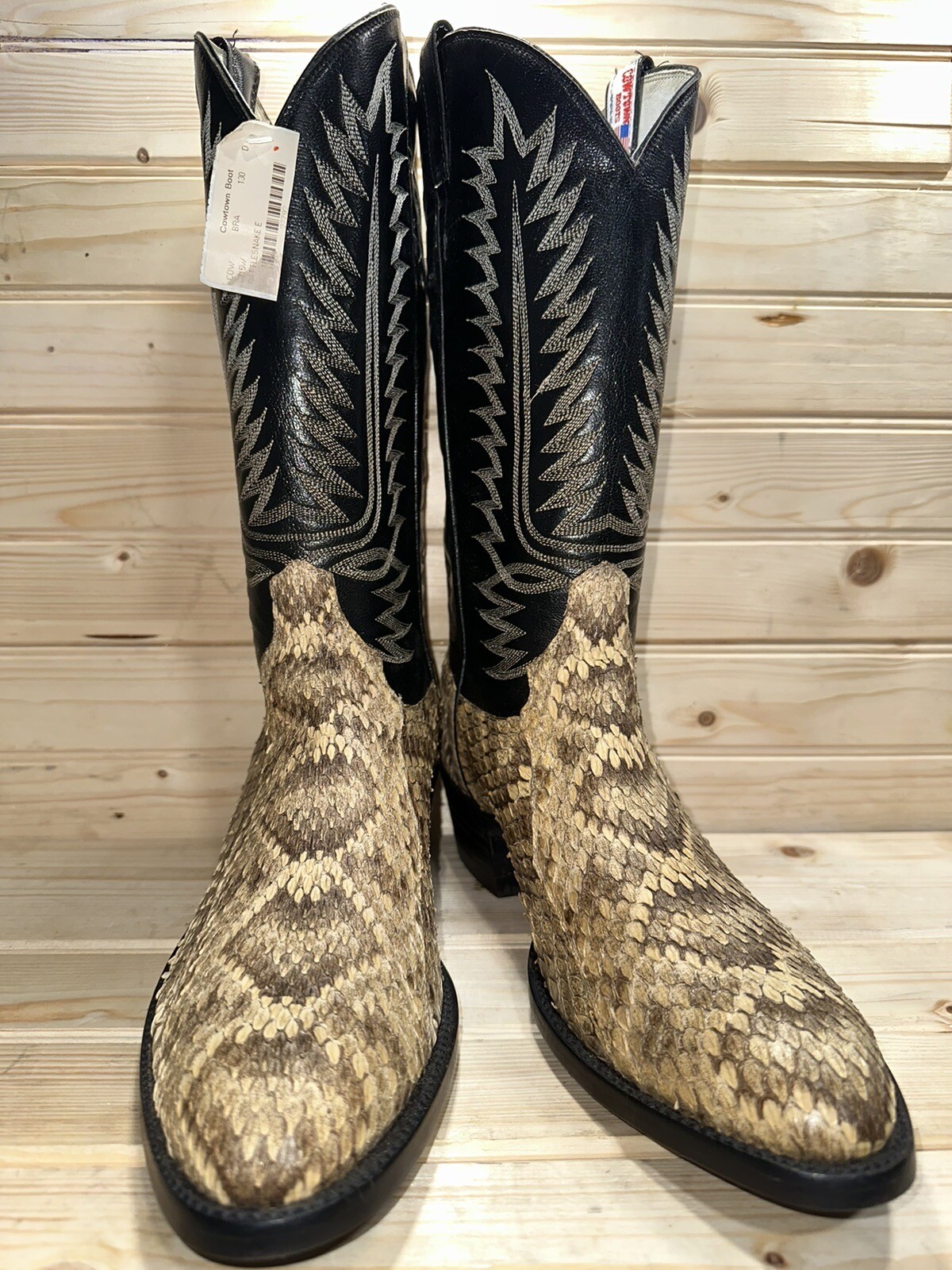 Cowtown Diamondback RATTLESNAKE EXOTIC Rare Western COWBOY BOOTS Men’s