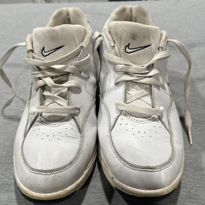 nike tennis shoes old school