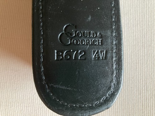 Gould & Goodrich B672 4W Basketweave Flashlight Case - Picture 2 of 3