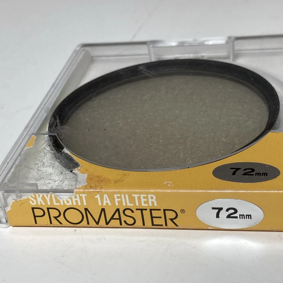 VTG PROMASTER Skylight 1A 72mm Camera Lens Filter Made Philippines Open Box - Image 2 of 4