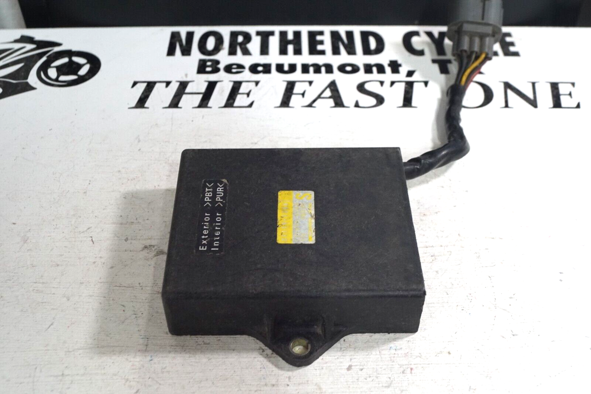 93-01 Kawasaki Ninja ZX11 D Ignition Igniter Control Unit