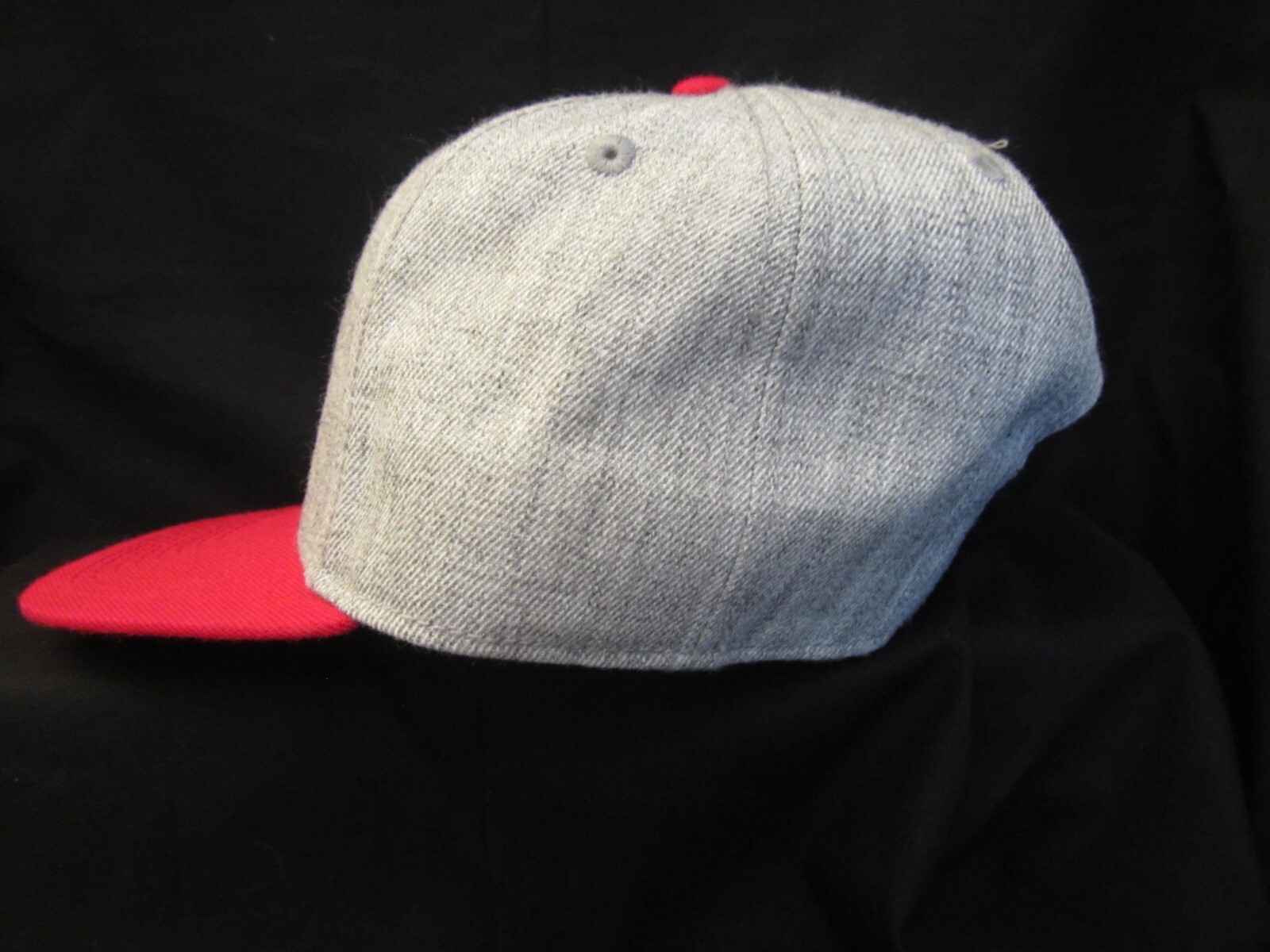 Deadpool Baseball Snap Back  Hat Gray Red Bill - image 3