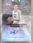 2025 Topps Chrome Zach Edey Base (RAW)