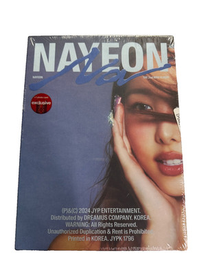 NAYEON (TWICE) - Na, The 2nd Mini Album, Target Exclusive CD BLUE VERSION