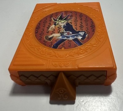yu gi oh deck holder LDB Duel Yu'Gi Box Replica, 80 Size, Hard Shell, Faux Leather, Belt Loop, Compatible with Yu-Gi-Oh, Magic The Gathering, Pokemon TCG, Cardfight Vanguard : Toys & Games Lot Of 2 Yu-Gi-Oh McDonalds