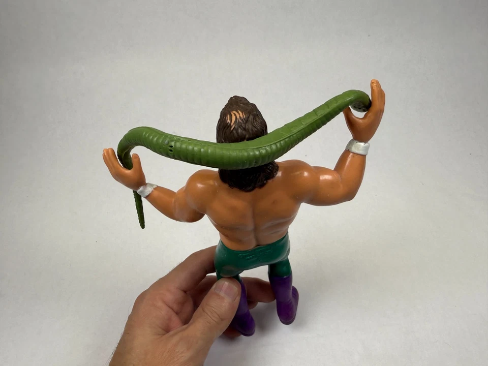 Винтажная фигурка суперзвезды рестлинга Джейка Змеи Робертса WWF LJN в комплекте - Изображение 3 из 3