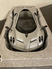 Mint Autoart 1:18 Pagani Huayra Metallic Silver, Read Description