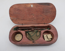 #E Antique George IV Portable Apothecary / Gold Coin Balance Scale - Wooden Box