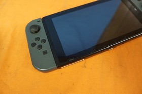 Nintendo Switch HAC-001 Handheld Gaming Console Grey Joy Cons 32GB