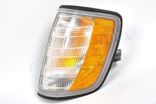 MERCEDES E-Klasse W124 Facelift Blinkleuchte Blinker links LH 1993-1995