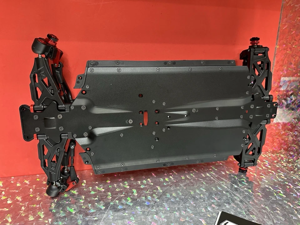 ARRMA 1/7 LIMITLESS 120 8S BLX SPEED Run Roller Chassis Slider ARA7816 Parts EXB - Image 4 of 4