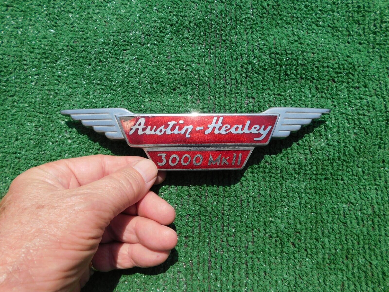 1962 Austin Healy  3000 MKII hood emblem 62