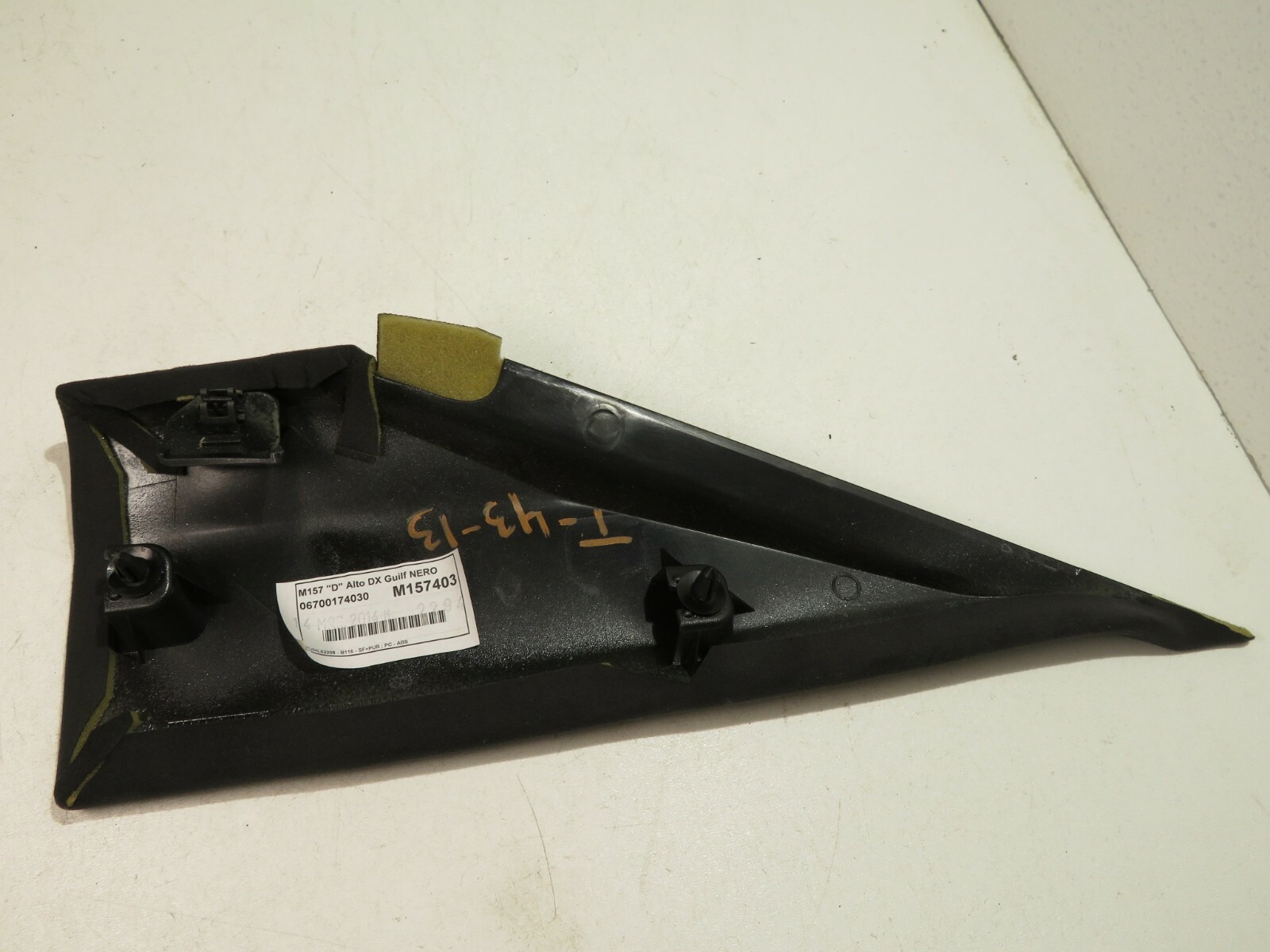 2014-2019 MASERATI GHIBLI SQ4 C PILLAR REAR RIGHT TRIM COVER PANEL BLACK OEM