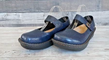 Glolily  Mary Professional Comfort Clog - Women's Size 11 - Navy Tooled