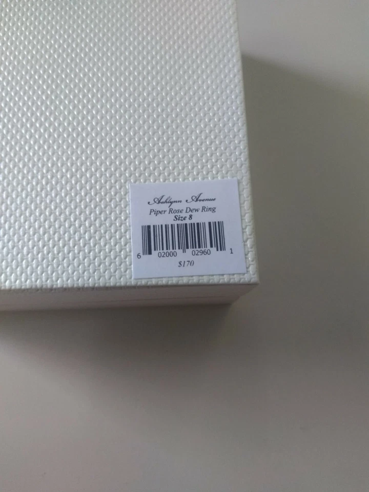 Anillo Ashlyn Avenue Piper Rose Dew talla 8 Foto 3 de 4
