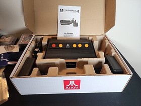 Atari Flashback 4 Classic Game Console Special Edition 76 Games Wireless Ctrl's