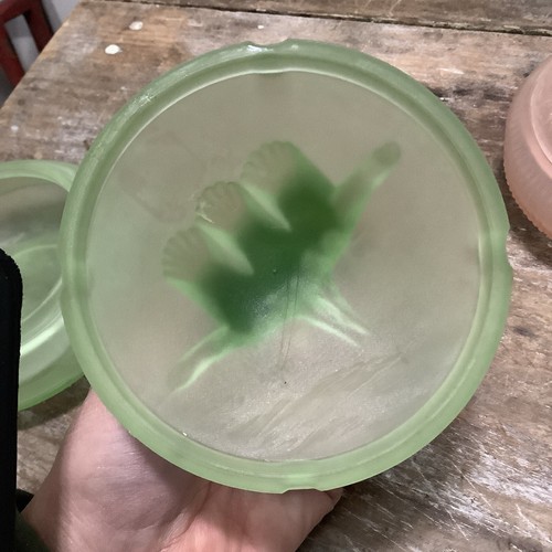 LE Smith Three 3 Birds Green Satin Uranium Glass Powder Box Vintage RARE - Afbeelding 5 van 9