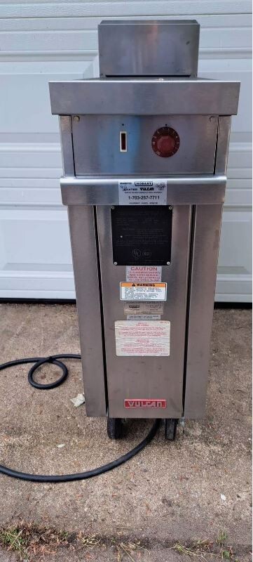 Vulcan Electric 12” flat iron stove E12HT. Great Condition!