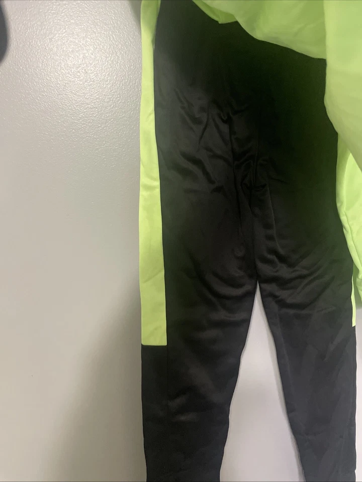 PUMA Kids Boys 2-Piece Hoodie & Jogger Set – Neon Yellow / Black – Size M - Image 4 of 4