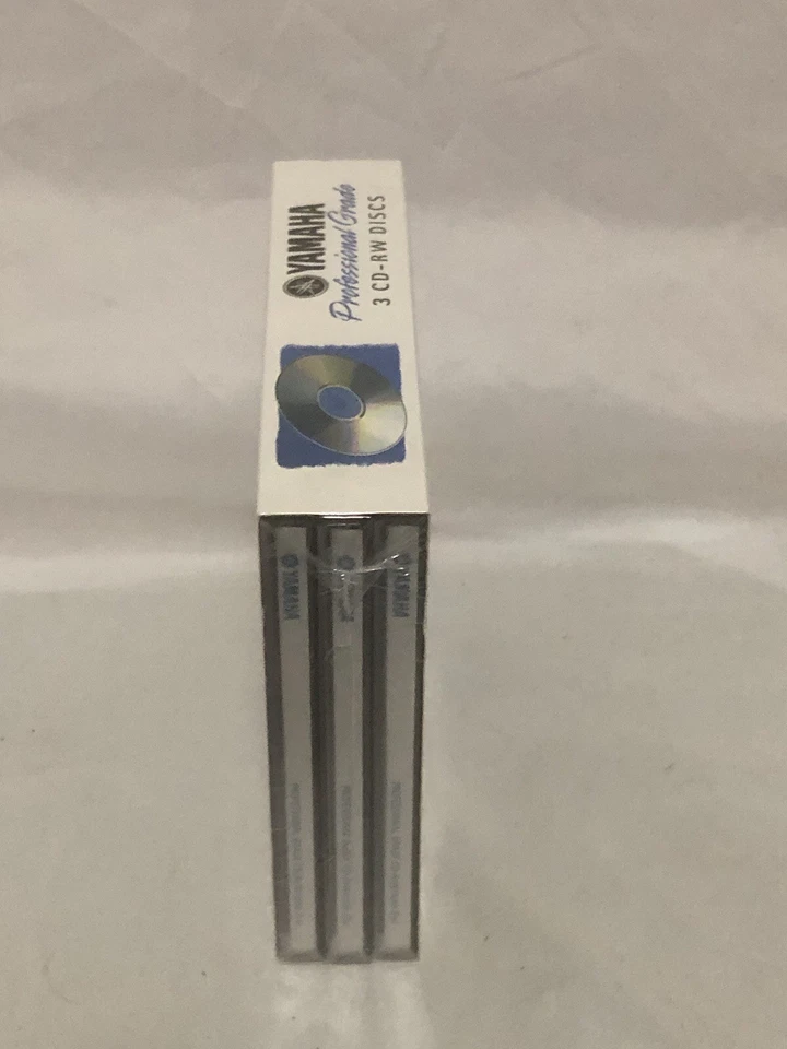 Yamaha Professional Grade High-speed CD Rewritable Disc-650 MB-74 Minutes  - Image 3 of 4