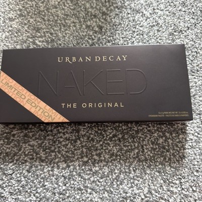 Urban Decay Naked Palette - Iconic 12-Shade Neutral Eyeshadow Palette with Ma