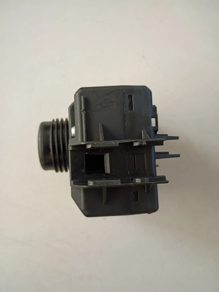 Módulo de control interruptor de encendido mercedes w204 с250 c300 c350 2008-2014 2079052600 Foto 4 de 4